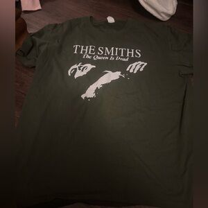 The smiths the queen is dead shirt
